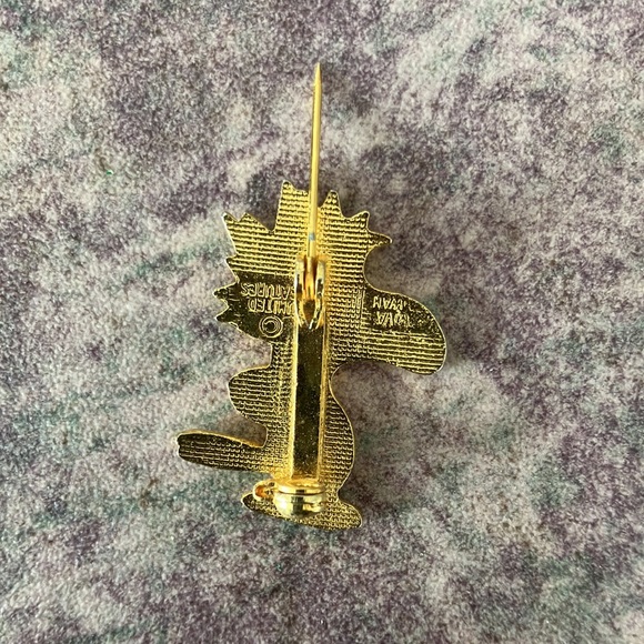 Vintage Woodstock Brooch - Picture 3 of 4